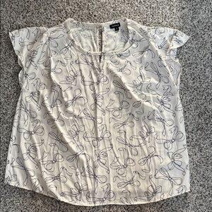 Torrid White Blouse with Bow Design